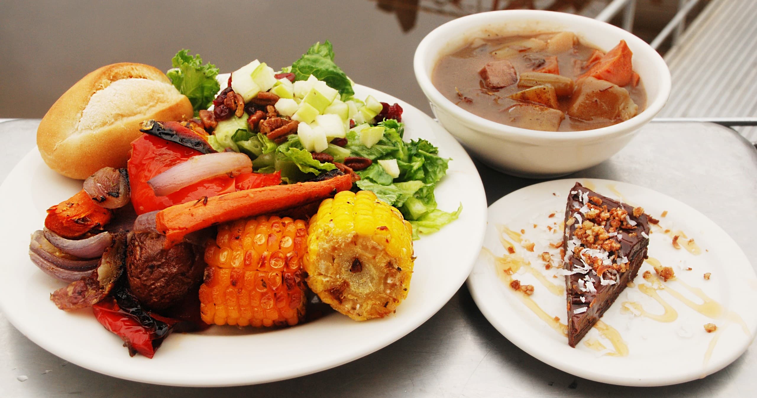 Lunch at Discovery Dining Hall