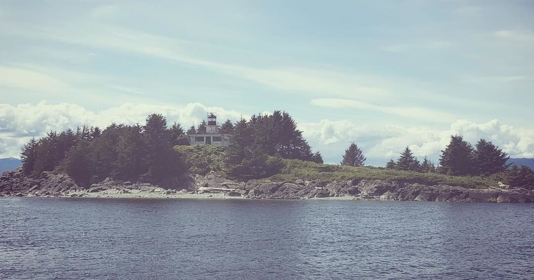 Lighthouse, Totems & Eagles Excursion
