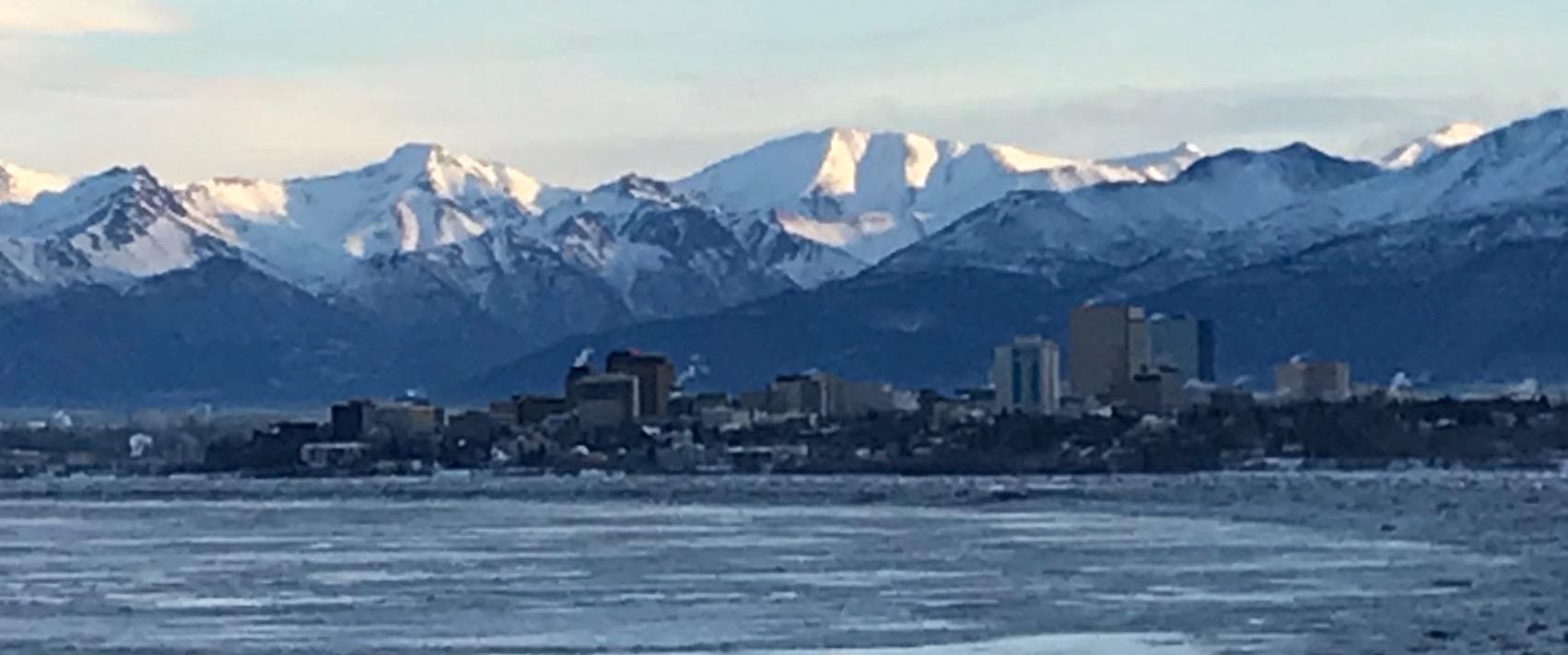 Winter - Anchorage City Tour with Taste of Wild Smoked Salmon & Reindeer Sausage