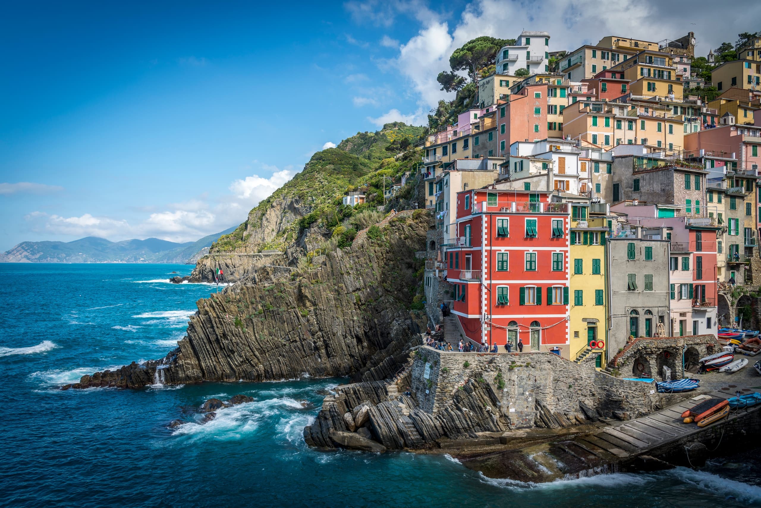 Wine and liqueur Tasting in Riomaggiore: An unexpected Liguria in a glass