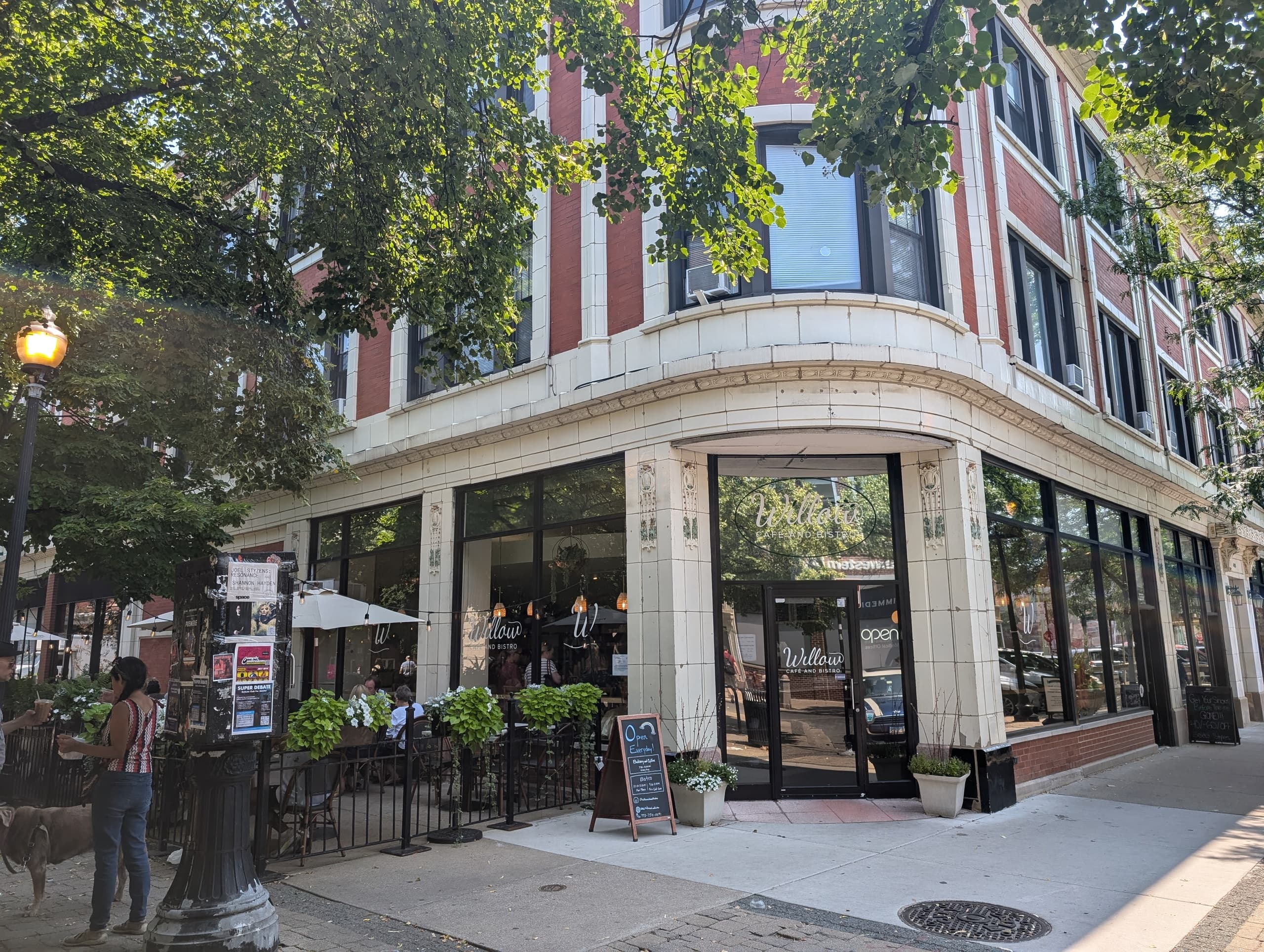 Lincoln Square: West Meets East