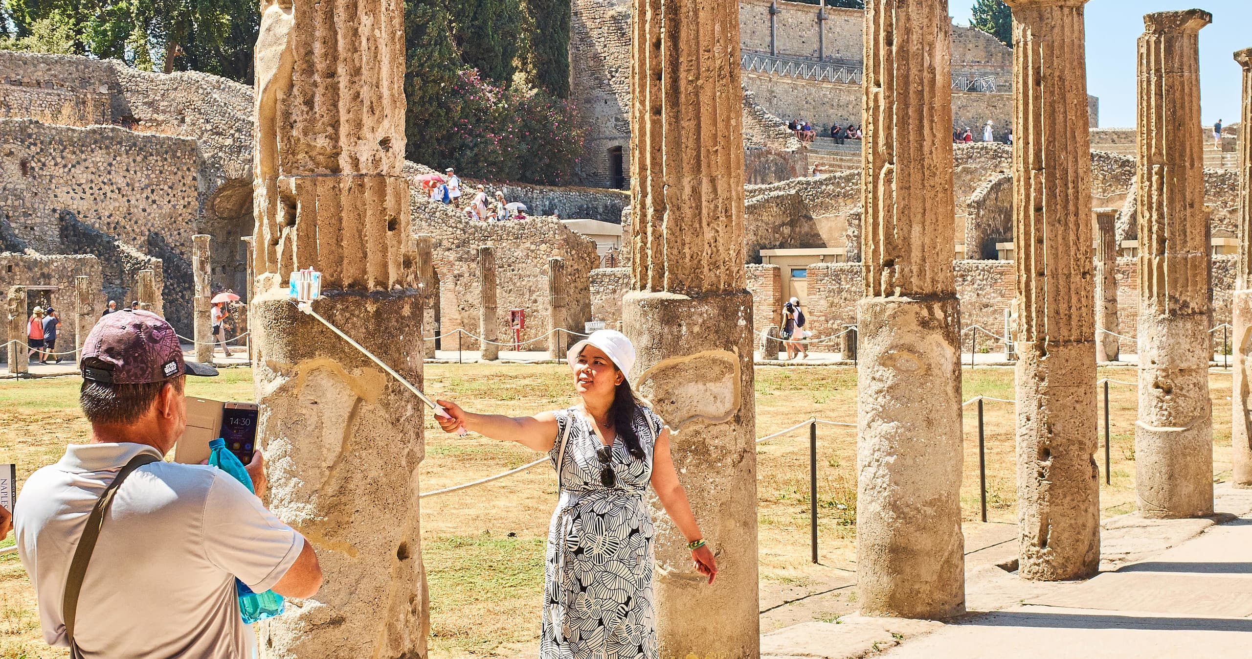 Pompeii, Positano and Sorrento small group excursion from Naples + Pompeii admission fee included