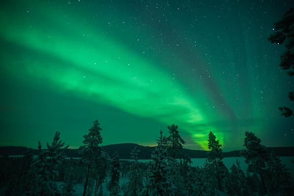 [A1] Aurora Camp by the Lake (3h)