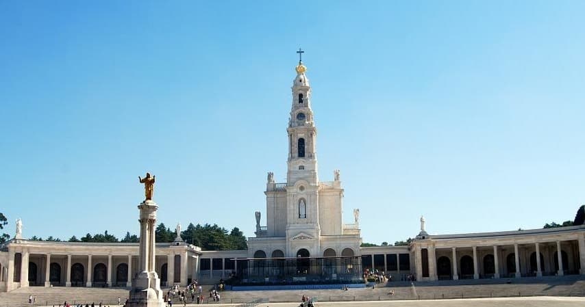 Fátima Private Tour from Lisbon