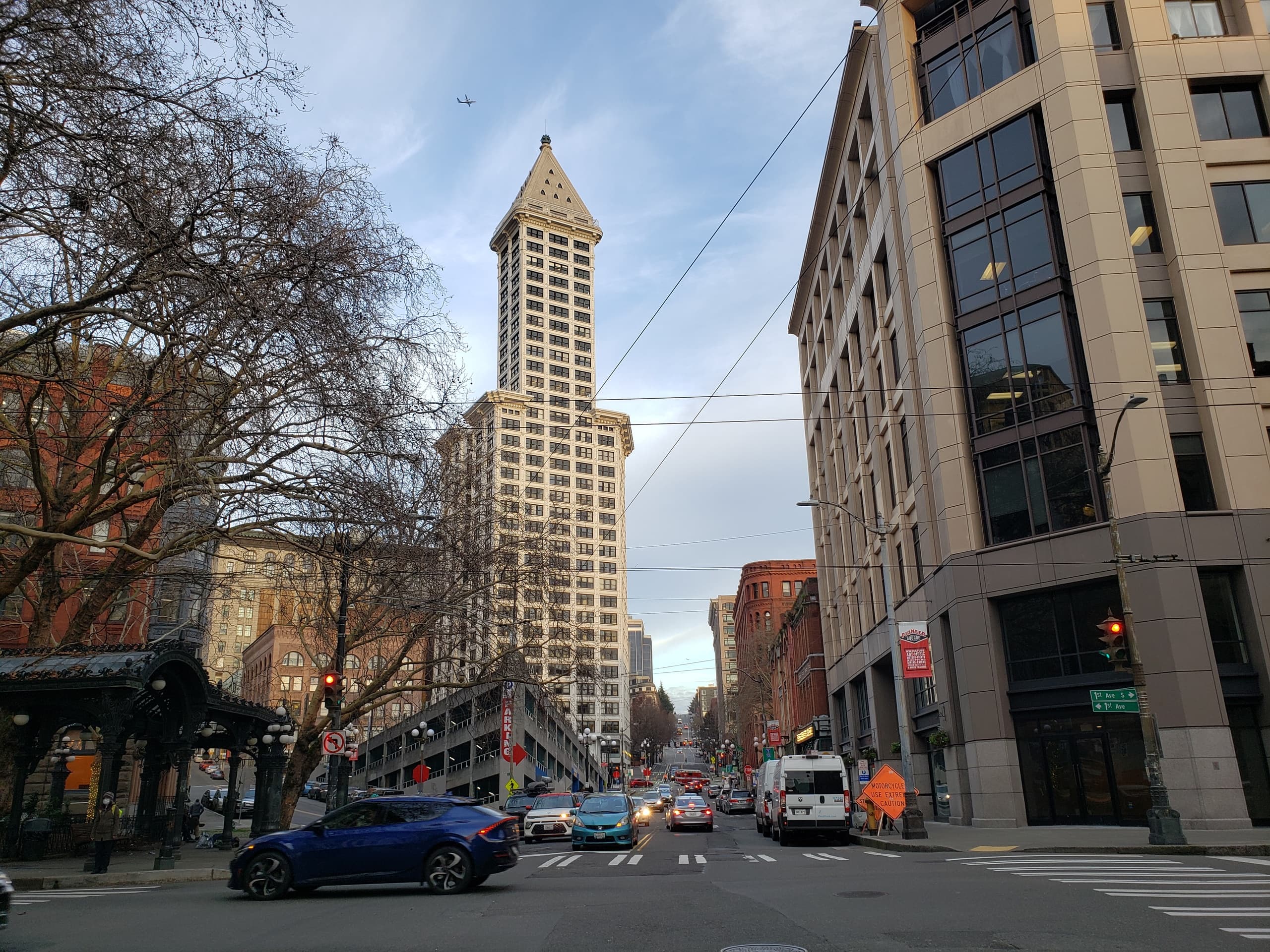 Private Seattle History Tour with Skyline Views