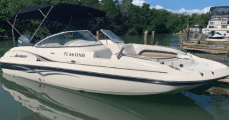 22' Hurricane Deck Boat Rental