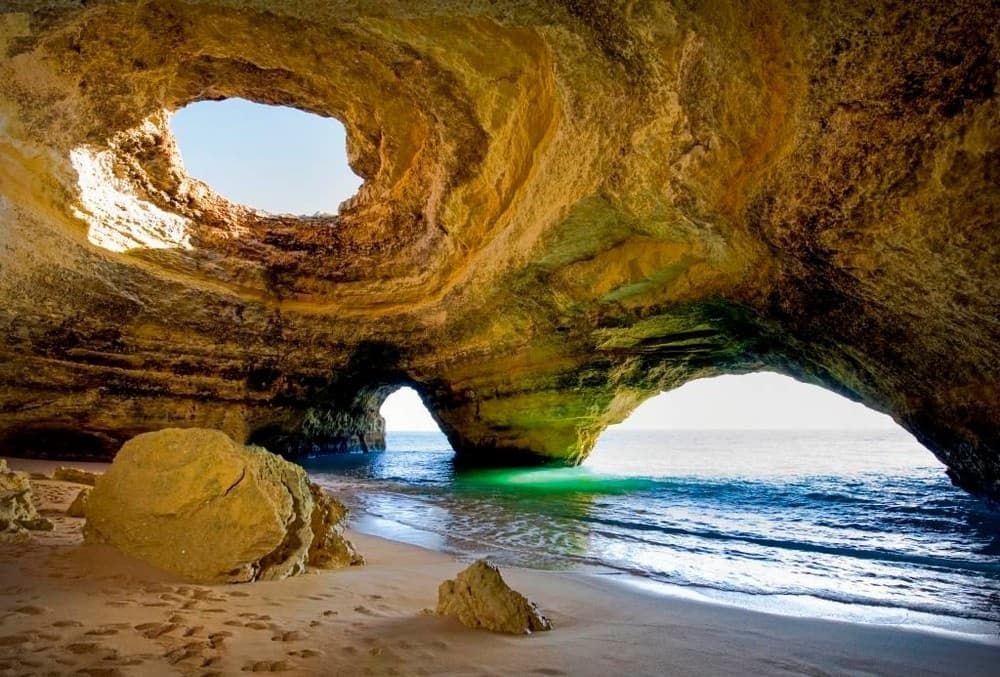 Benagil Caves & Marinha Beach · Private tour