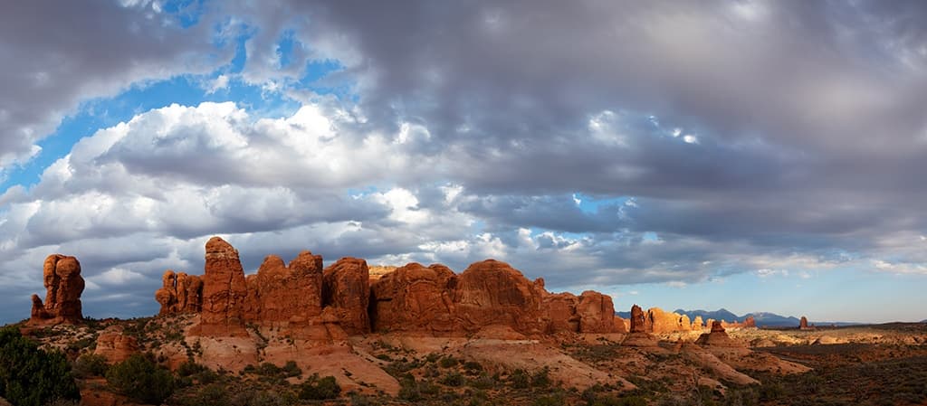 Arches & Canyonlands National Park 4x4 Tour- Full Day