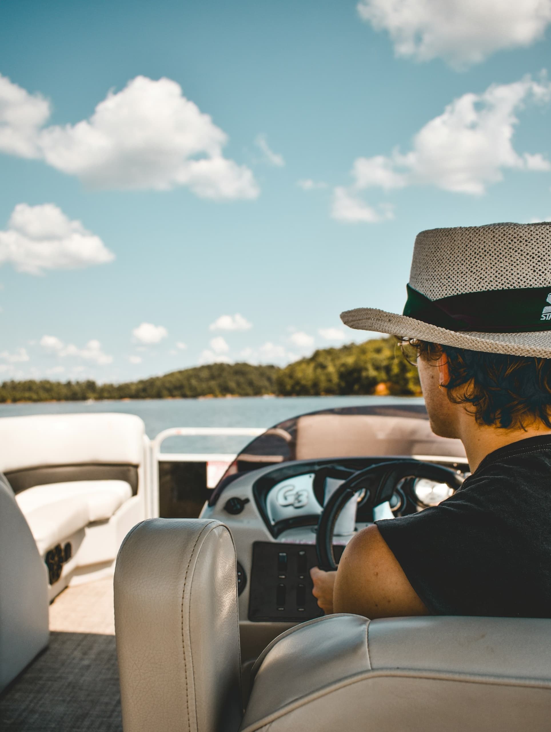 Pontoon Boat Rental
