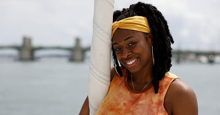 Sail In Style: A Nautical Portrait Experience