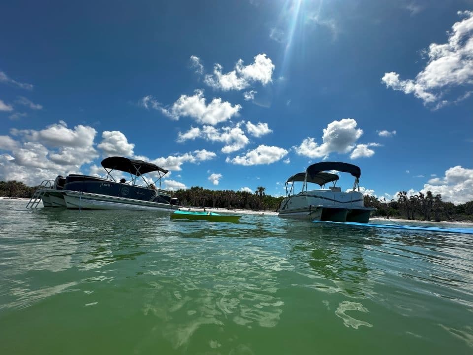 4 Hour Large Party Pontoon Tours