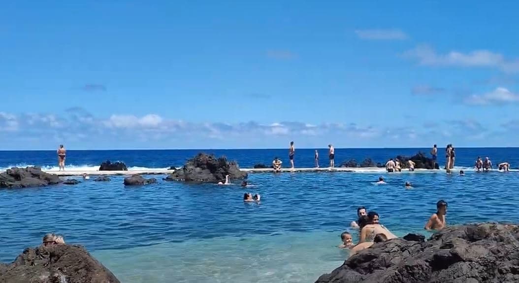 West Tour - Waterfalls & Fanal - Porto Moniz