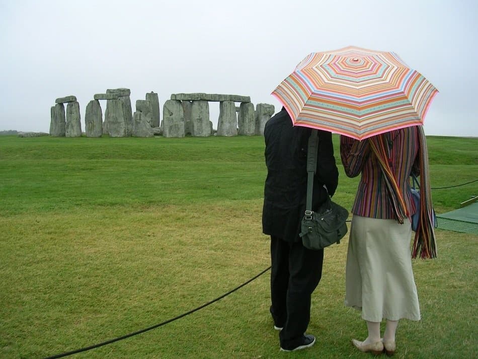 STONEHENGE WONDERS & COTSWOLDS CHARM TOUR