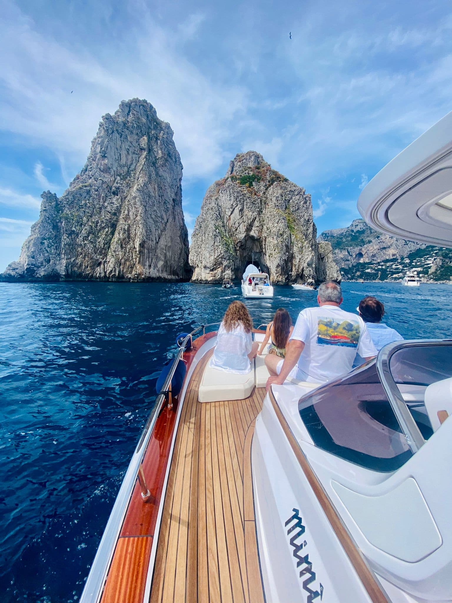 All Inclusive Premium Shared Capri Boat Tour + City Visit