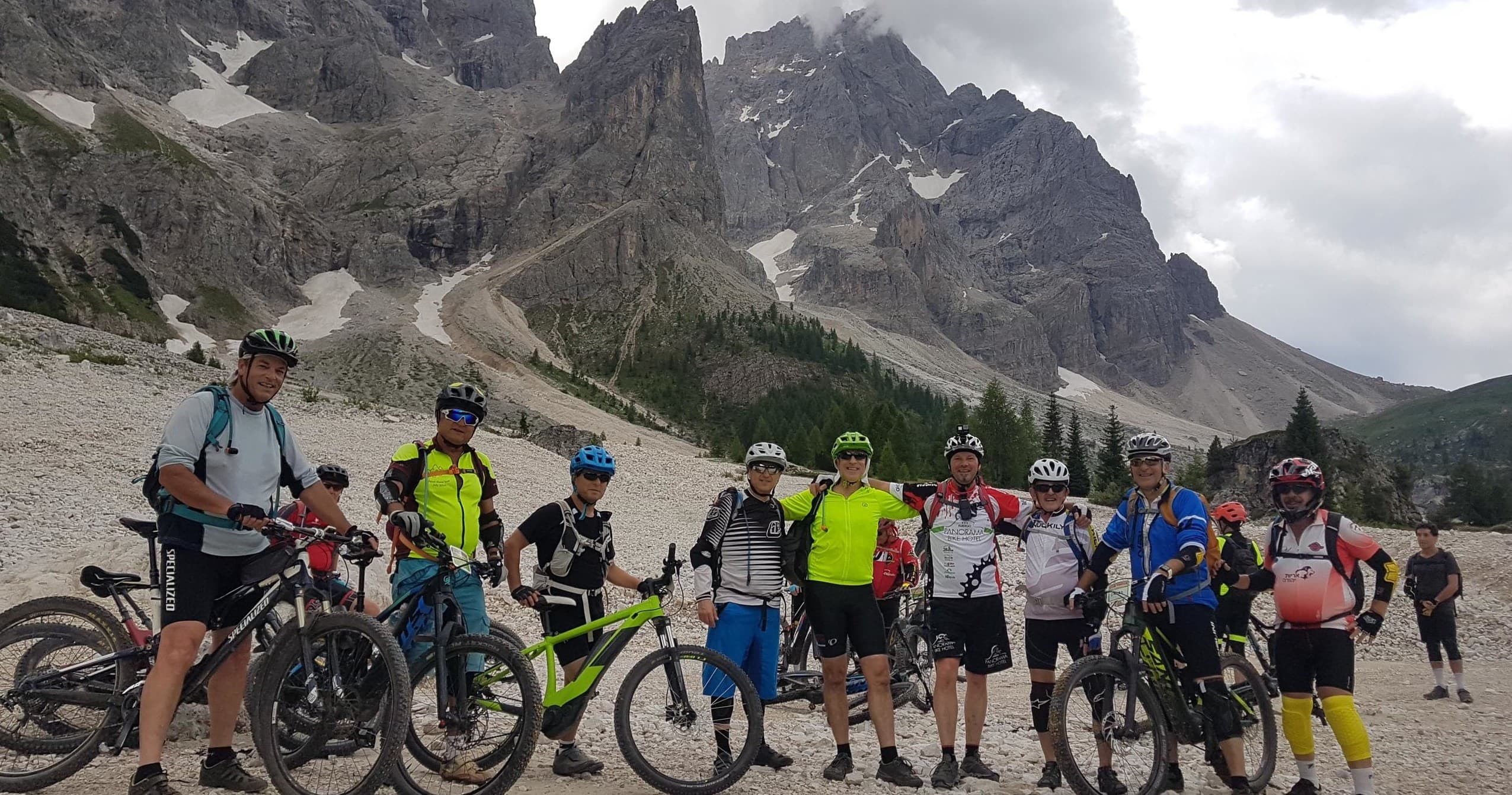 Tour di 8 giorni nelle Dolomiti in Mountain Bike