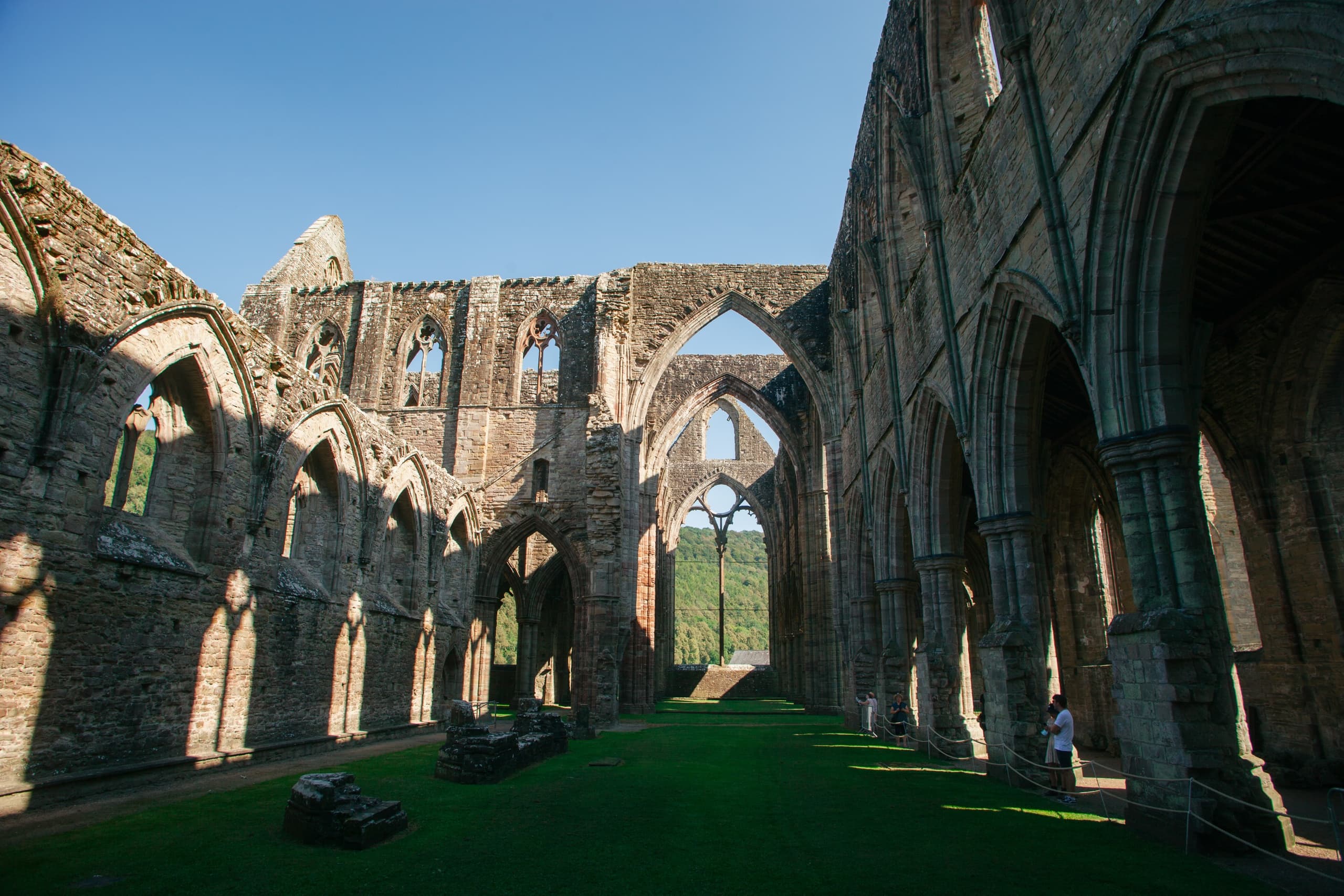 Grand Castles & Ruined Abbeys Along the Welsh Border (Private)