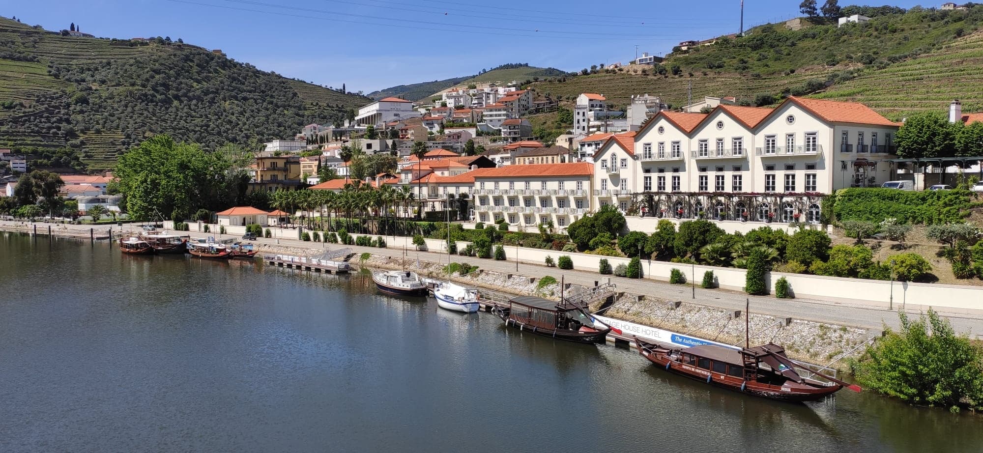 Visit Pinhão