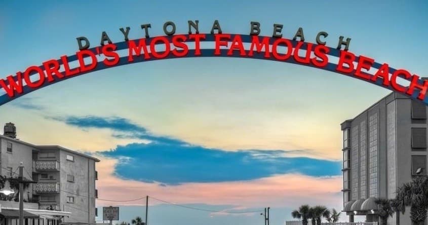 World's Most Famous Beach Tour
