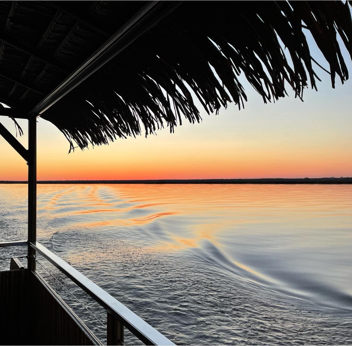 The Oasis Tiki Boat - Private Cruise
