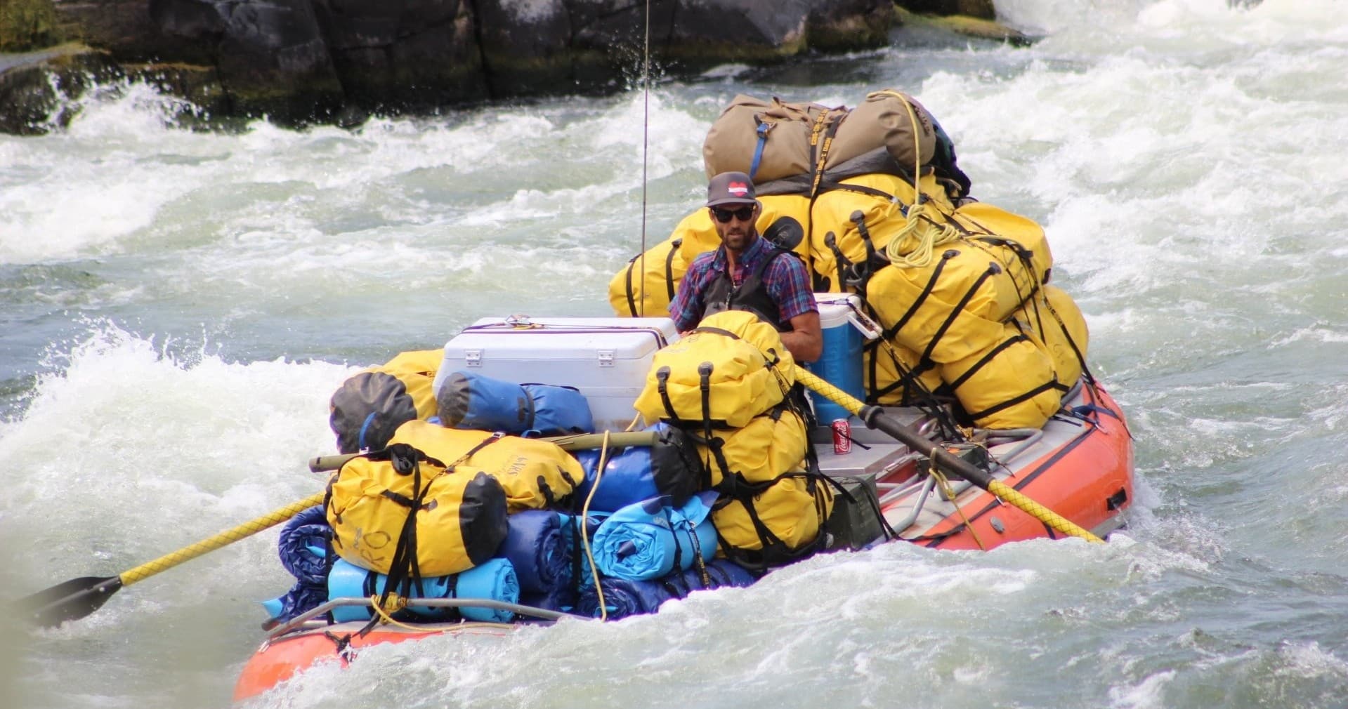 Lower Deschutes Classic Full Day Rafting Trip