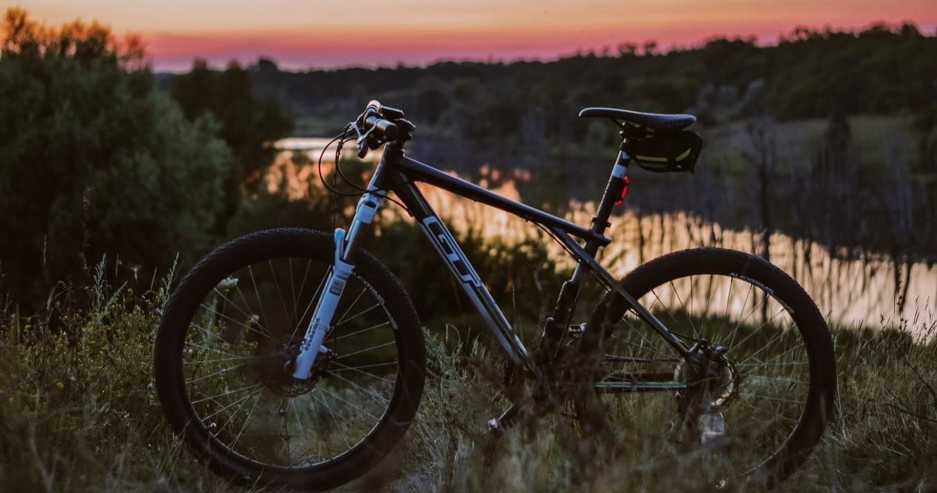 Rent an E-Mountain Bike (One day rent)