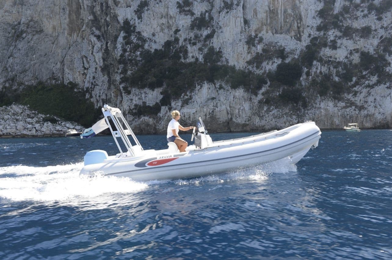 Self-Drive - Rubber Boat 18ft