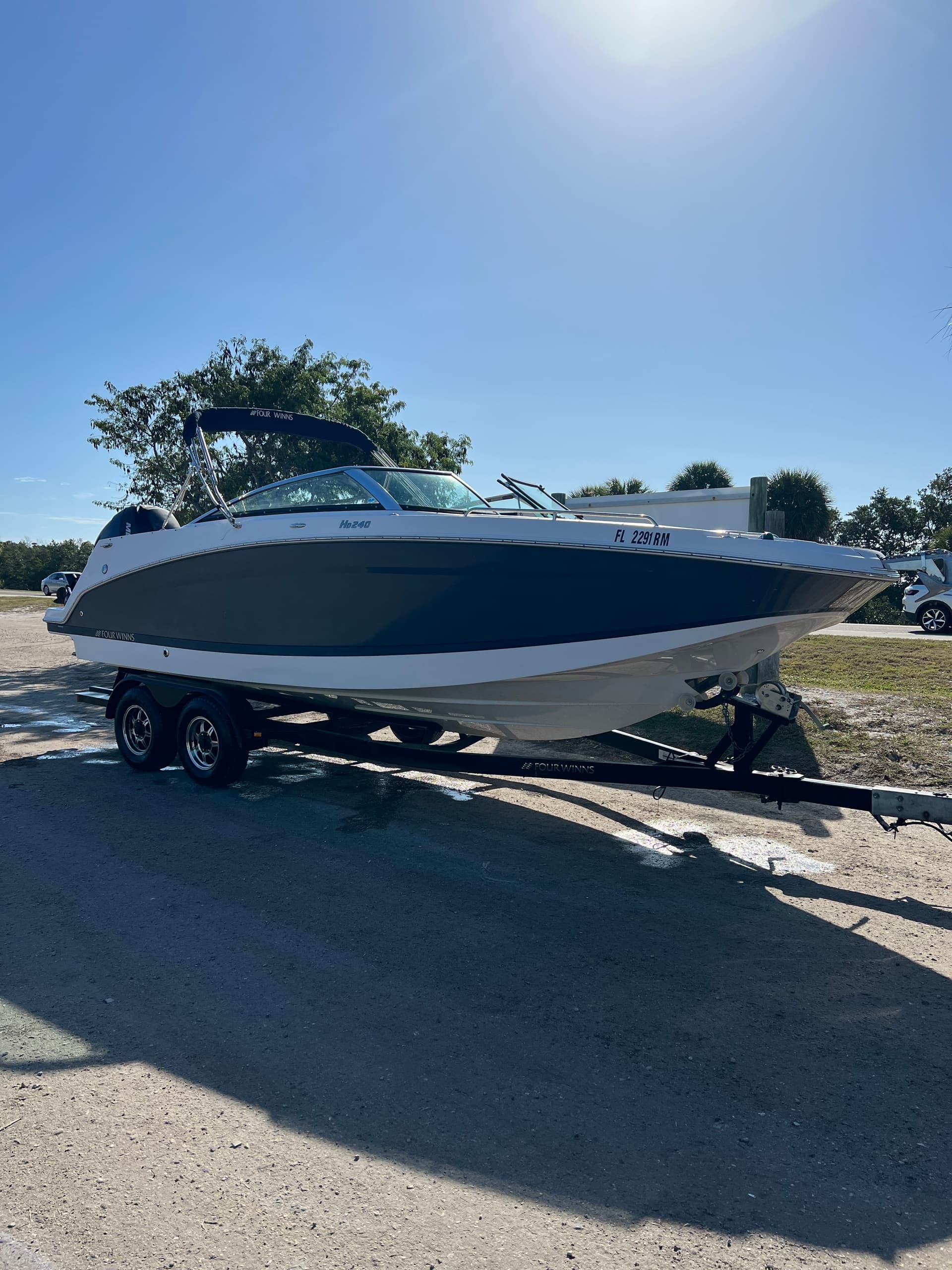 Four Winns HD 240/250HP