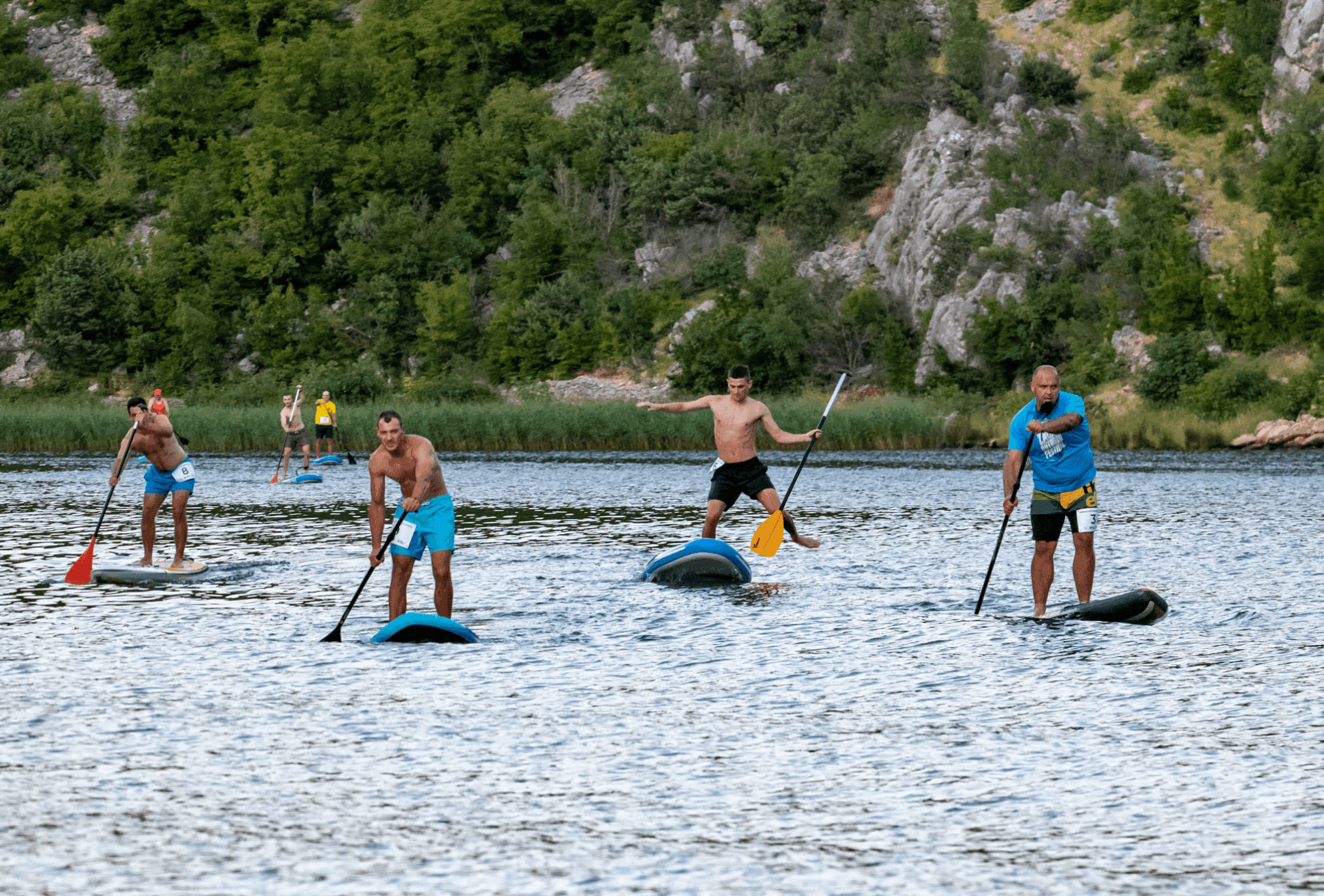 STAND UP PADDLE