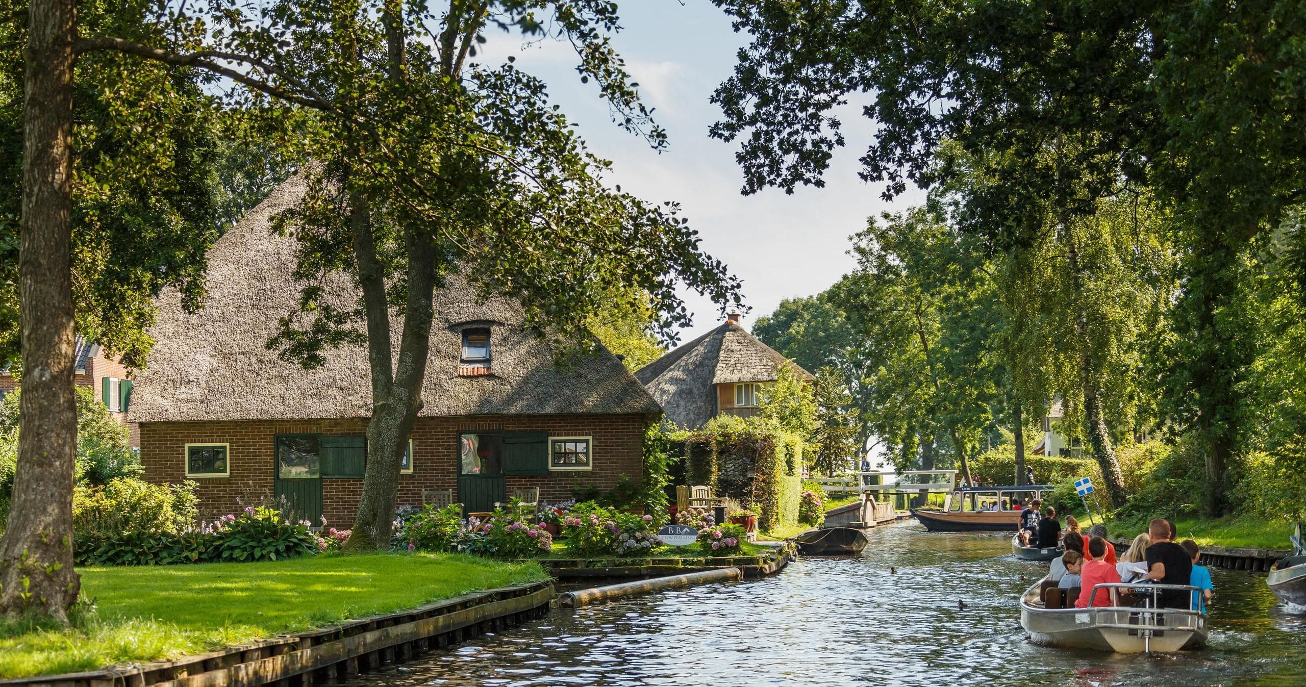 Private Day Trip to Giethoorn