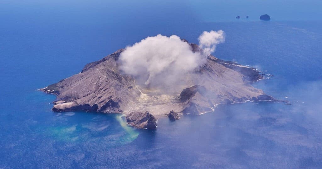 White Island Scenic Flight