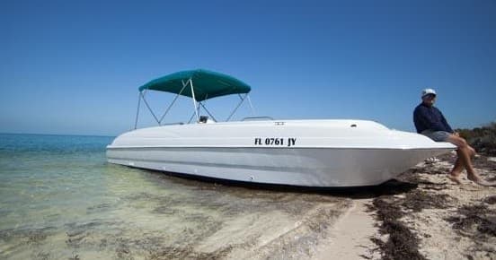 26' Rendezvous Deck Boat
