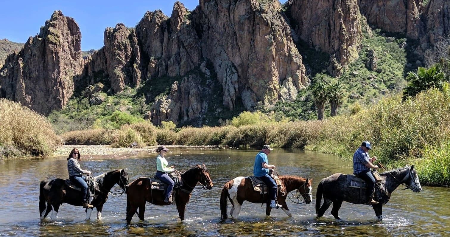 1.5 Hour Group Horseback Ride