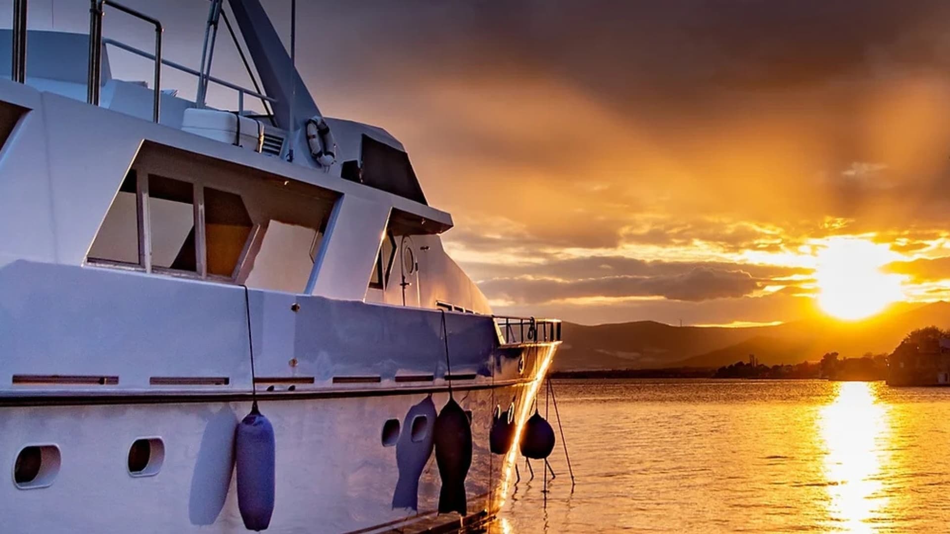 Sail Into Sunset Naples