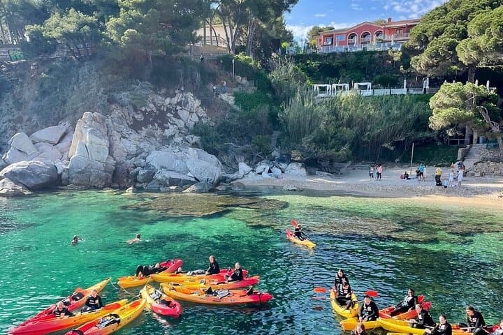 Despierta la Aventura: Kayak a las 8am