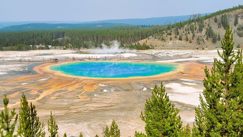 3-Day Yellowstone & Grand Teton Excursion