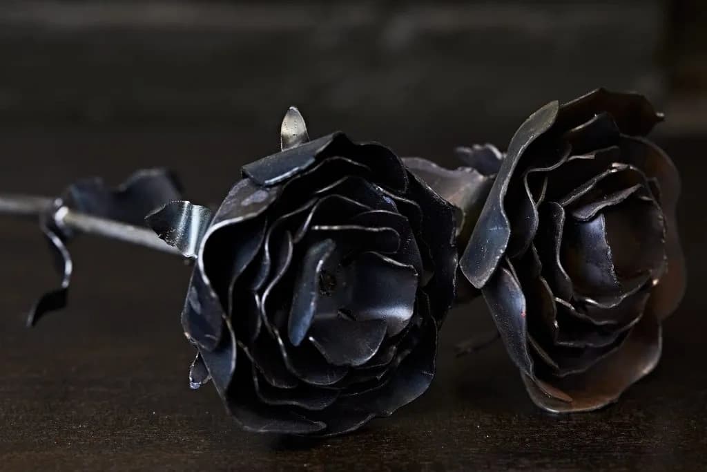 Weld a Steel Rose