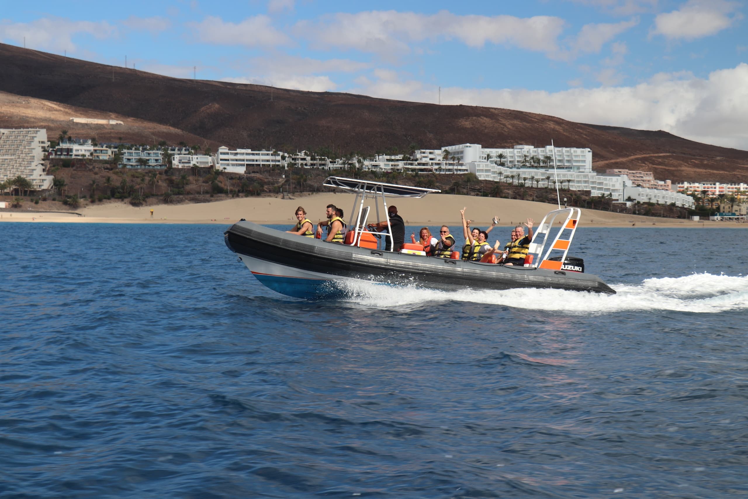 Avistamiento de cetáceos por la costa de Fuerteventura