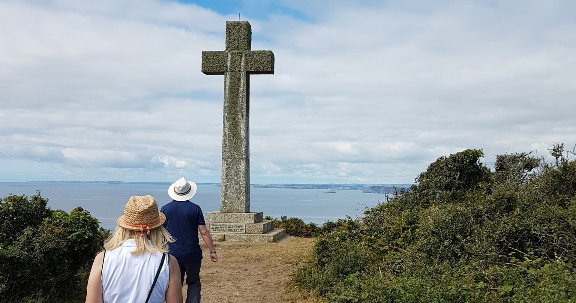 Dodman Point Coast & Country circular guided walk