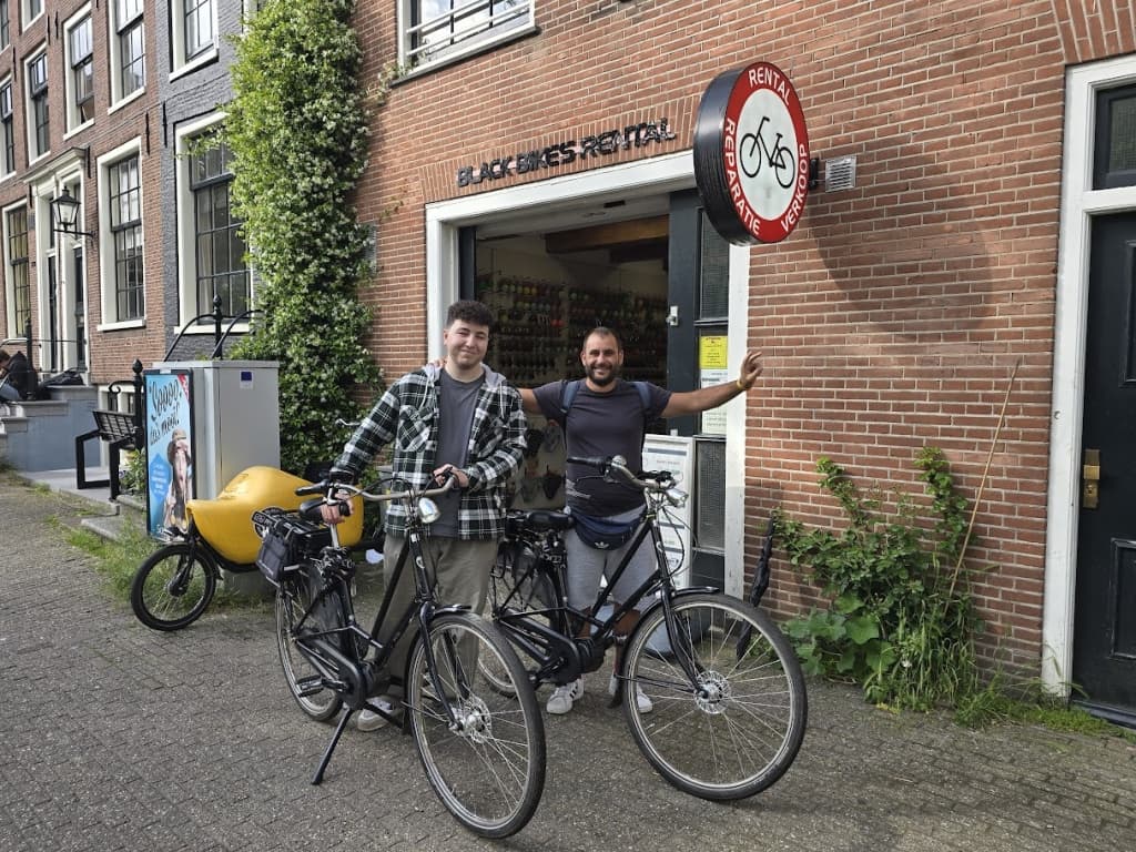 Amsterdam bike ECO city tour