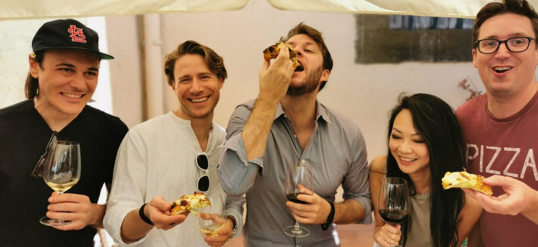 Pizza Masterclass & Wine Tour in Vigna