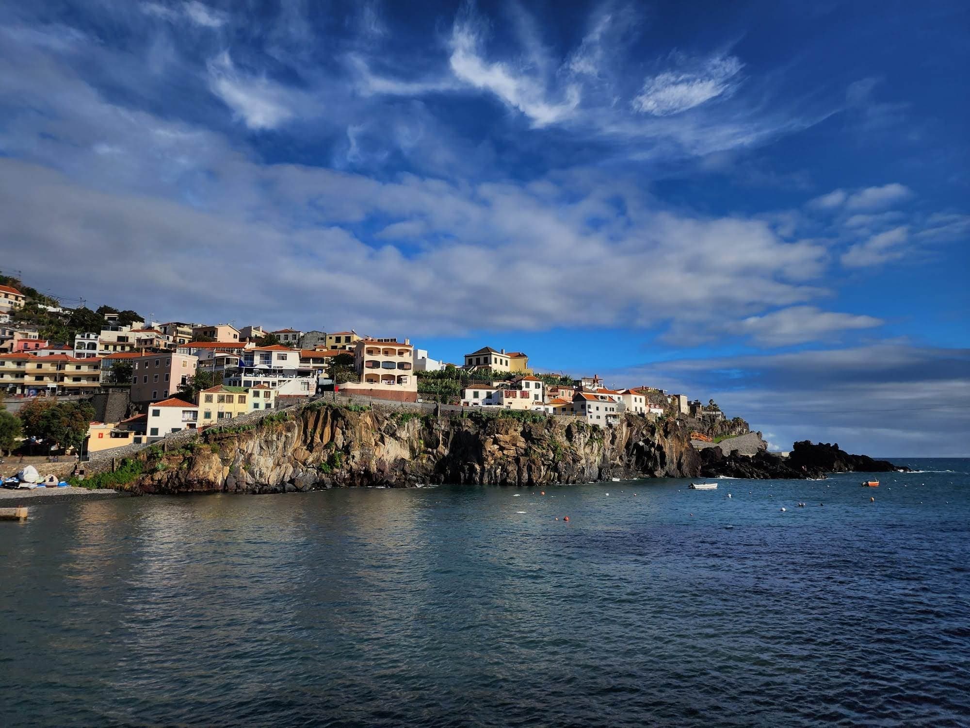 Câmara de Lobos (Fisherman's Village) 2hr Tour