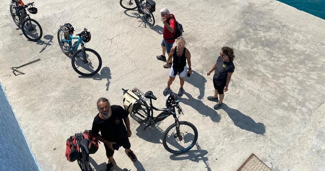 E-Bike Tour With Wine Tasting