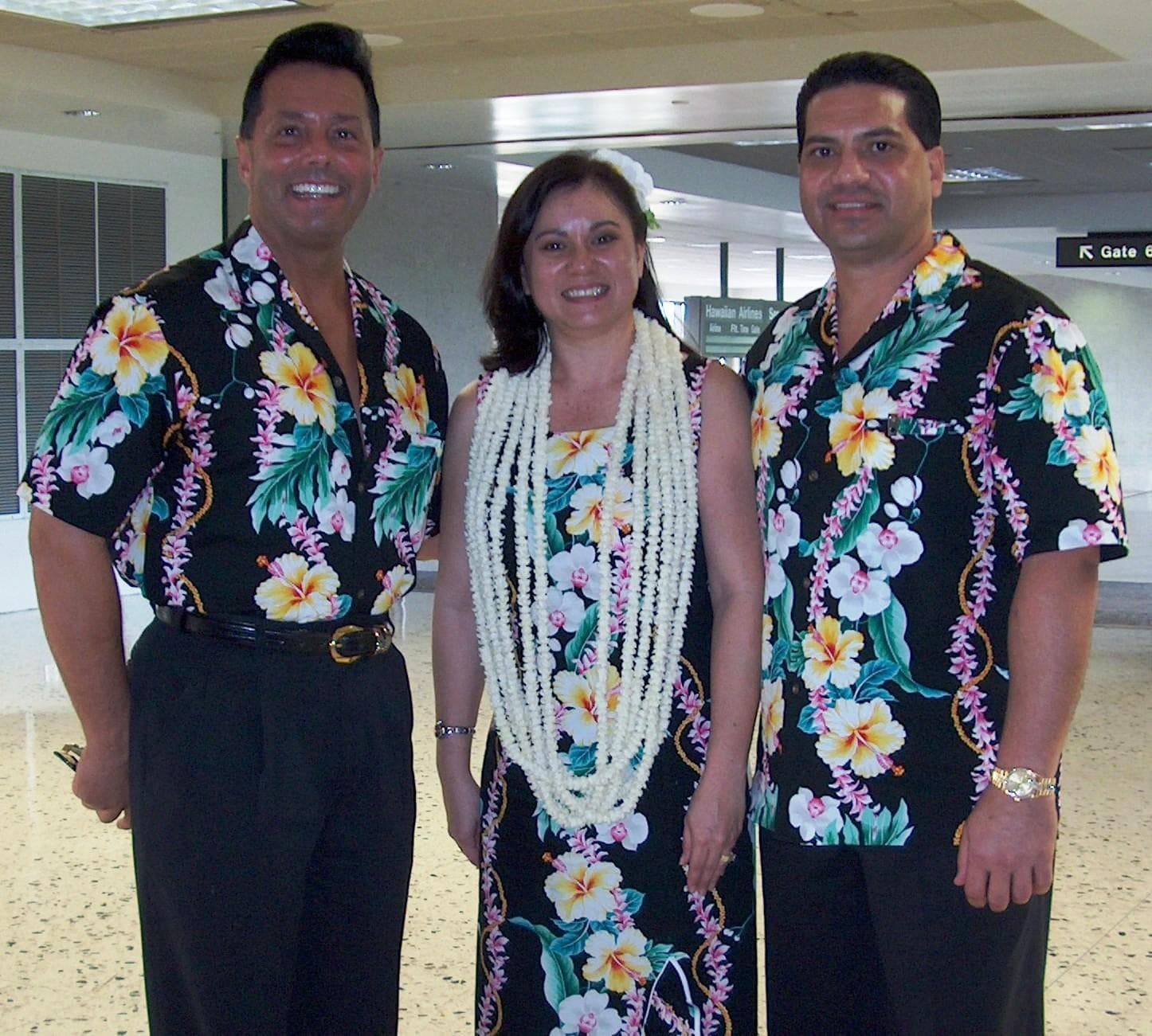 Airport Lei Greeting Hawaii, Hilo