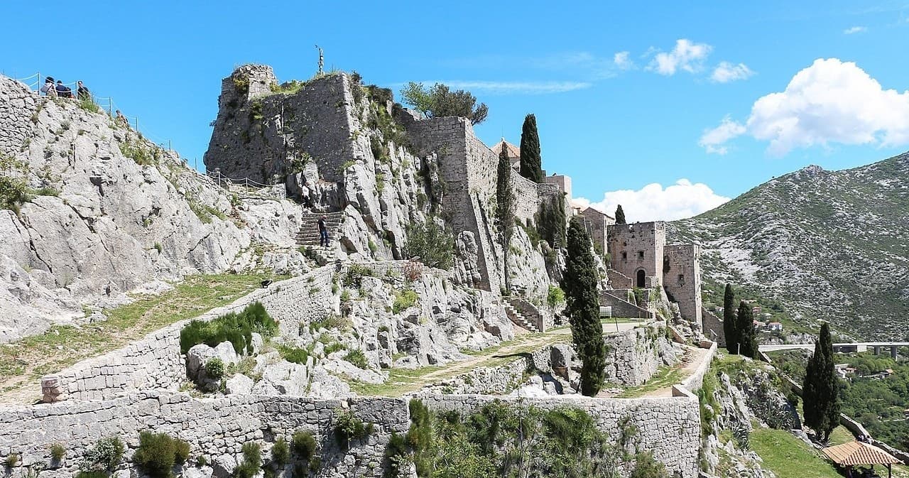 Private tour National Park Krka Waterfalls & Klis