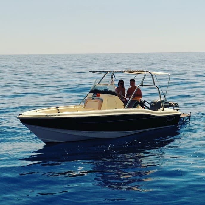 Boat SCOUT 150hp
