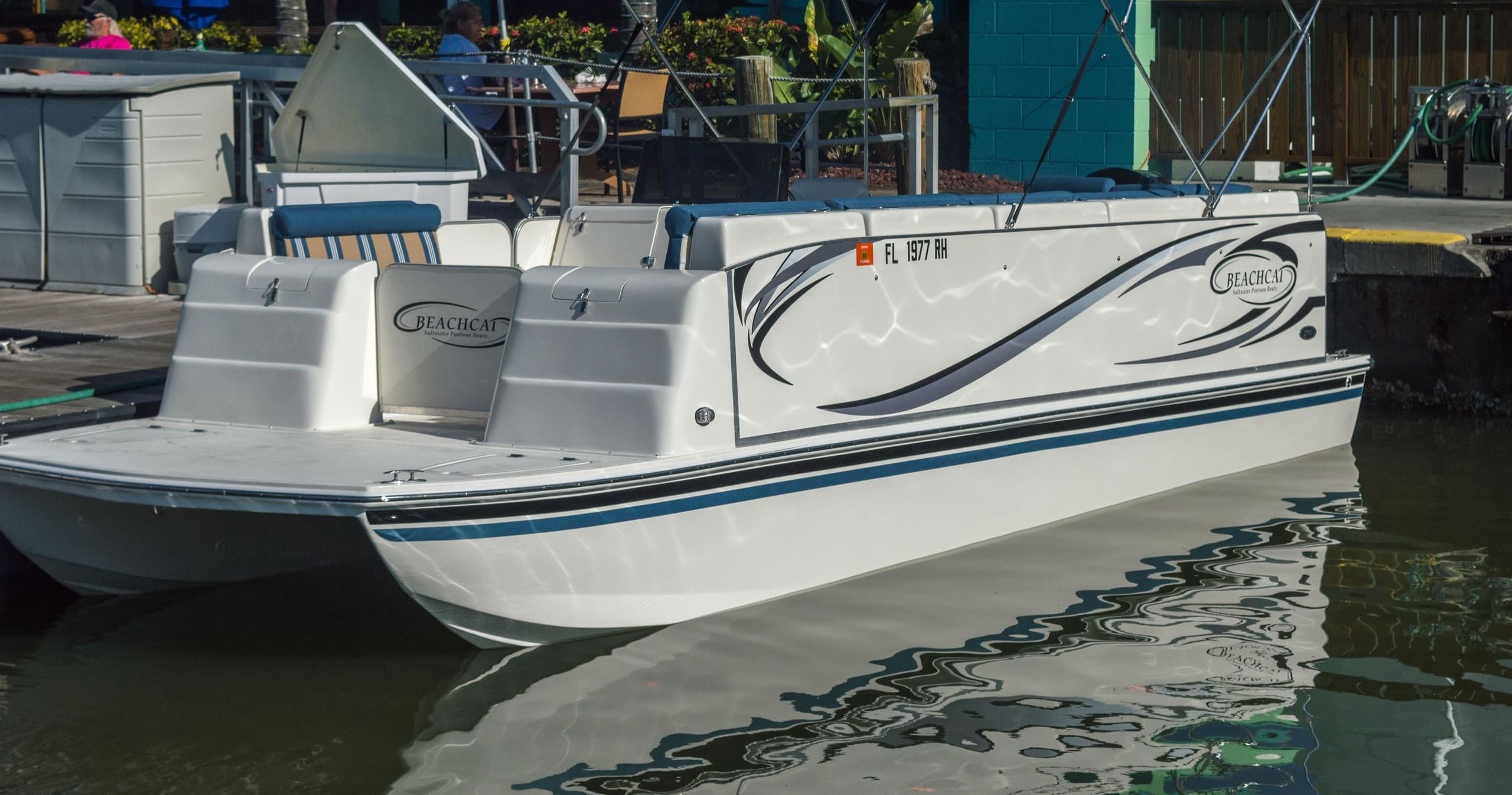 26’ Beach Cat Pontoon Rental