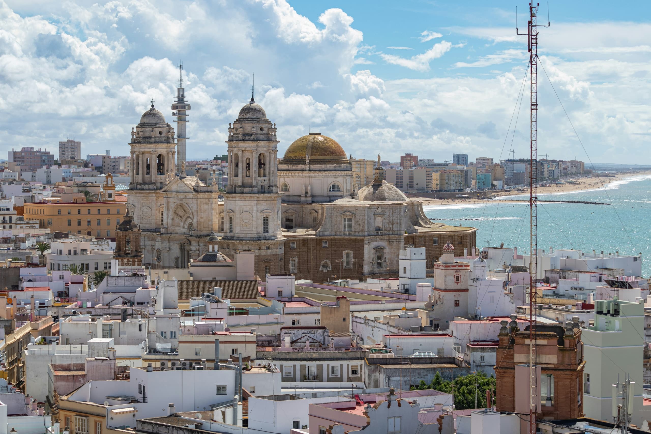From Seville: Elegant Cadiz and Jerez Tour With Wine Tasting