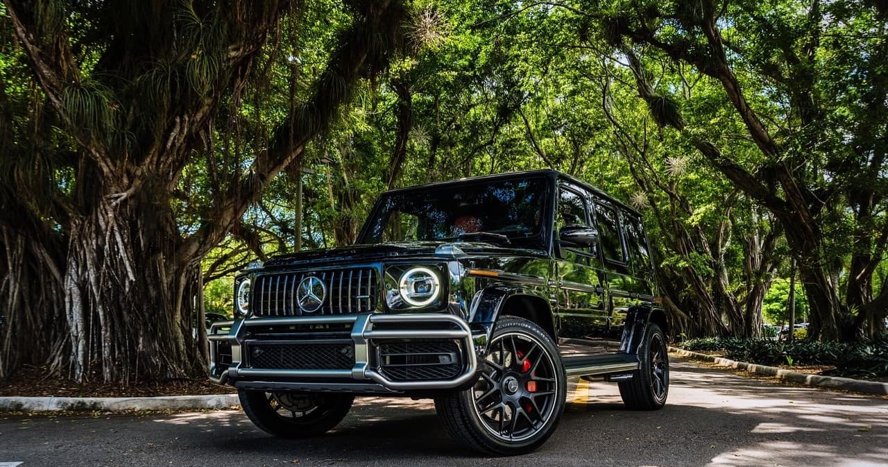 Mercedes-Benz G63 Chauffeur Service