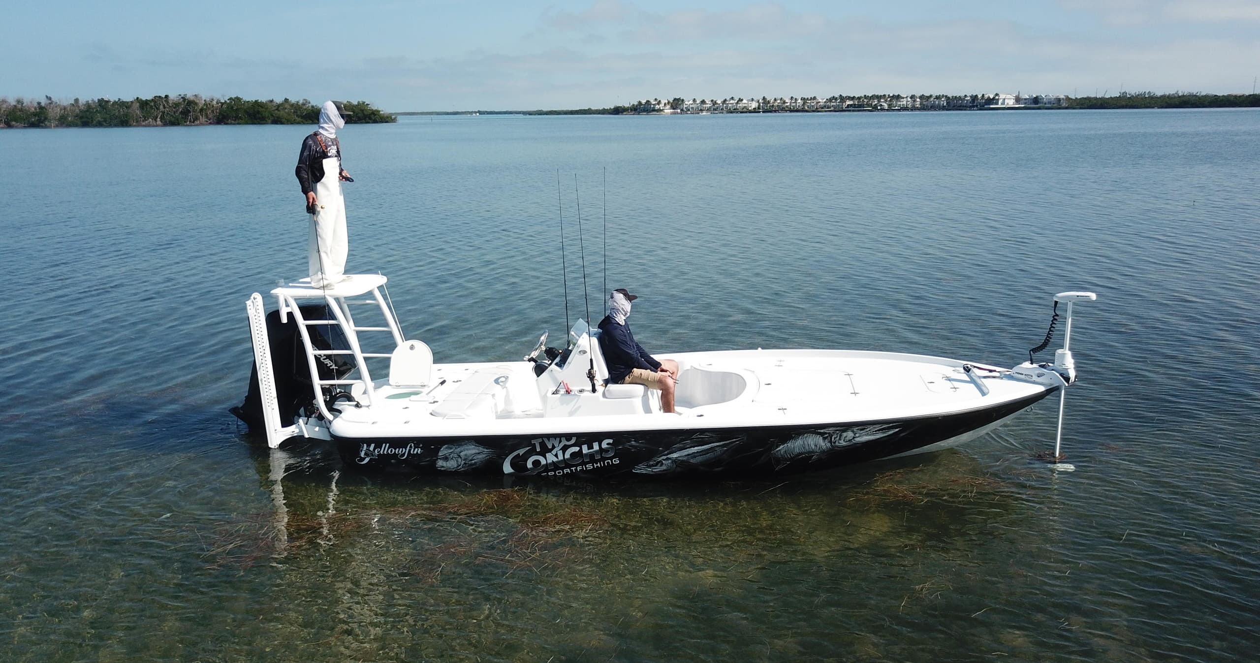 21’ Yellowfin Bay Boat w/Mercury 200
