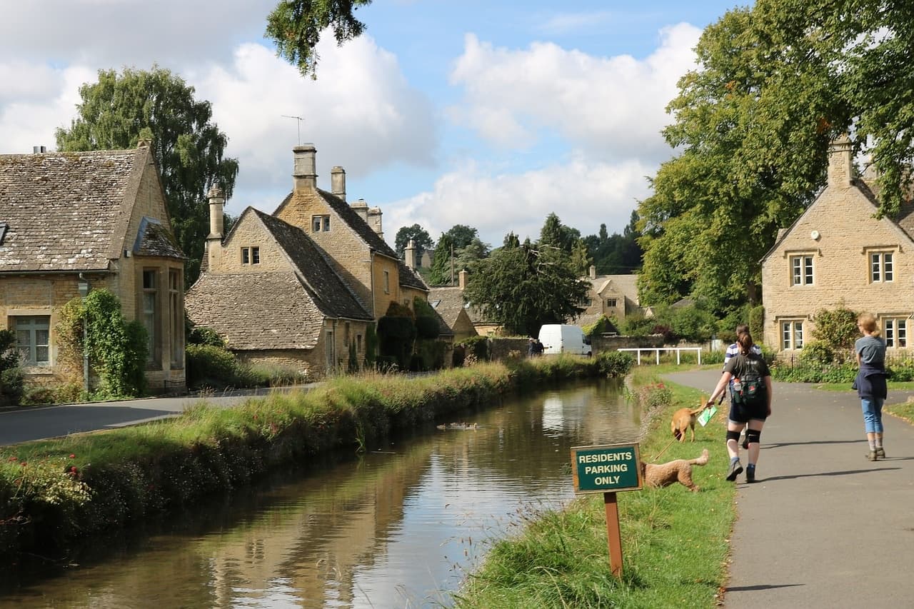 COTSWOLDS HIDDEN GEM TOUR